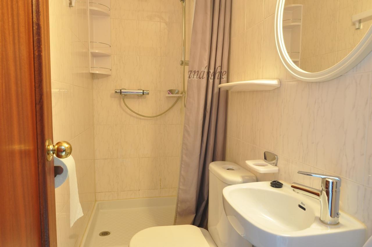 Apartmán Rnet - Figueres Roses Exteriér fotografie
